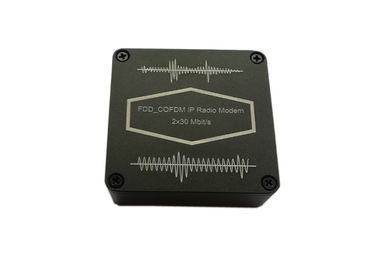 Niska latencja Push To Talk 9W 2500MHZ COFDM Transceiver RS232